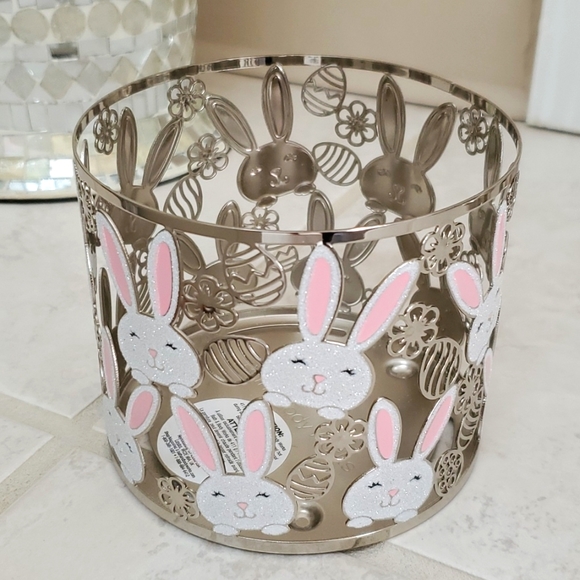 Bath & Body Works | Accents | Bath Body Works Easter Bunnies 3 Wick ...